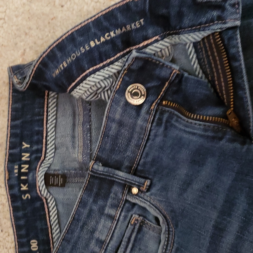 White House Black Market jeans   in a size 00. - Picture 2 of 4